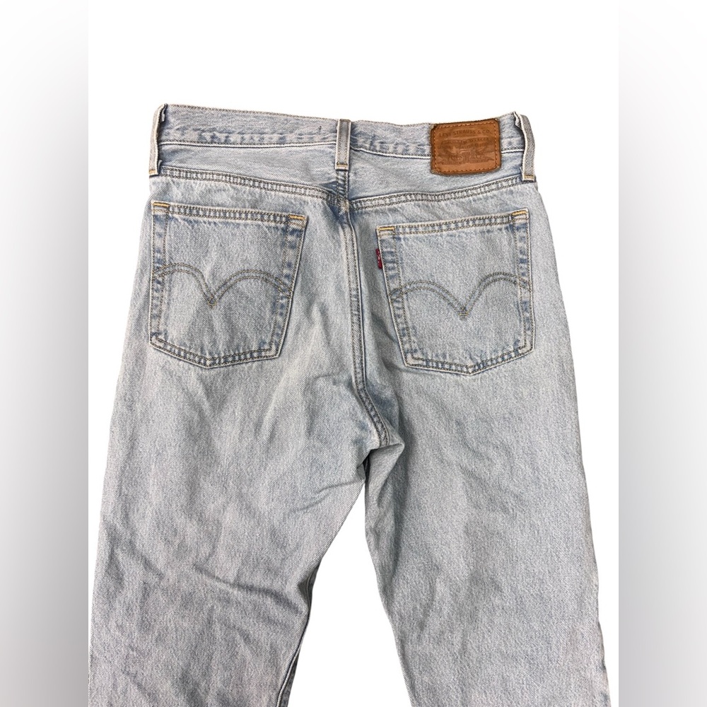Levis Premium Wedgie Straight Jeans - Picture 4 of 11